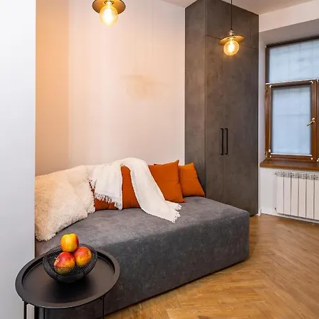 Apartment Romari оперний театр вул таманська 12 *