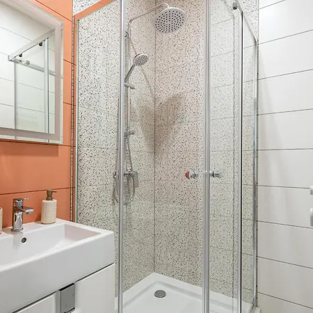 Romari дарії гусяк 12