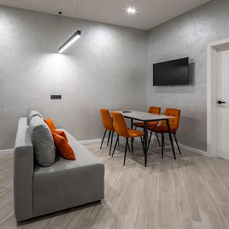 Apartment Romari