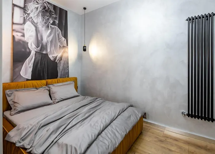 شقة Romari дарії гусяк 12