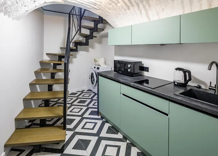 Romari дарії гусяк 12 *