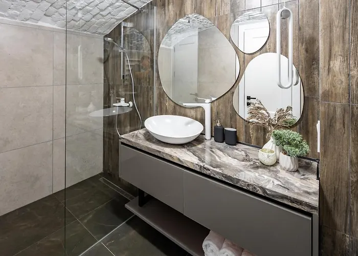 Апартаменты Romari