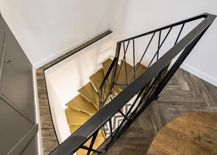 Romari дарії гусяк 12 شقة