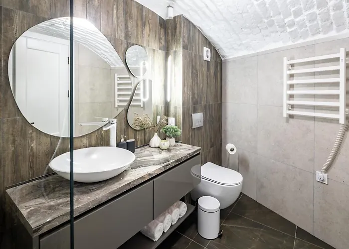 Romari дарії гусяк 12 شقة إلفيف